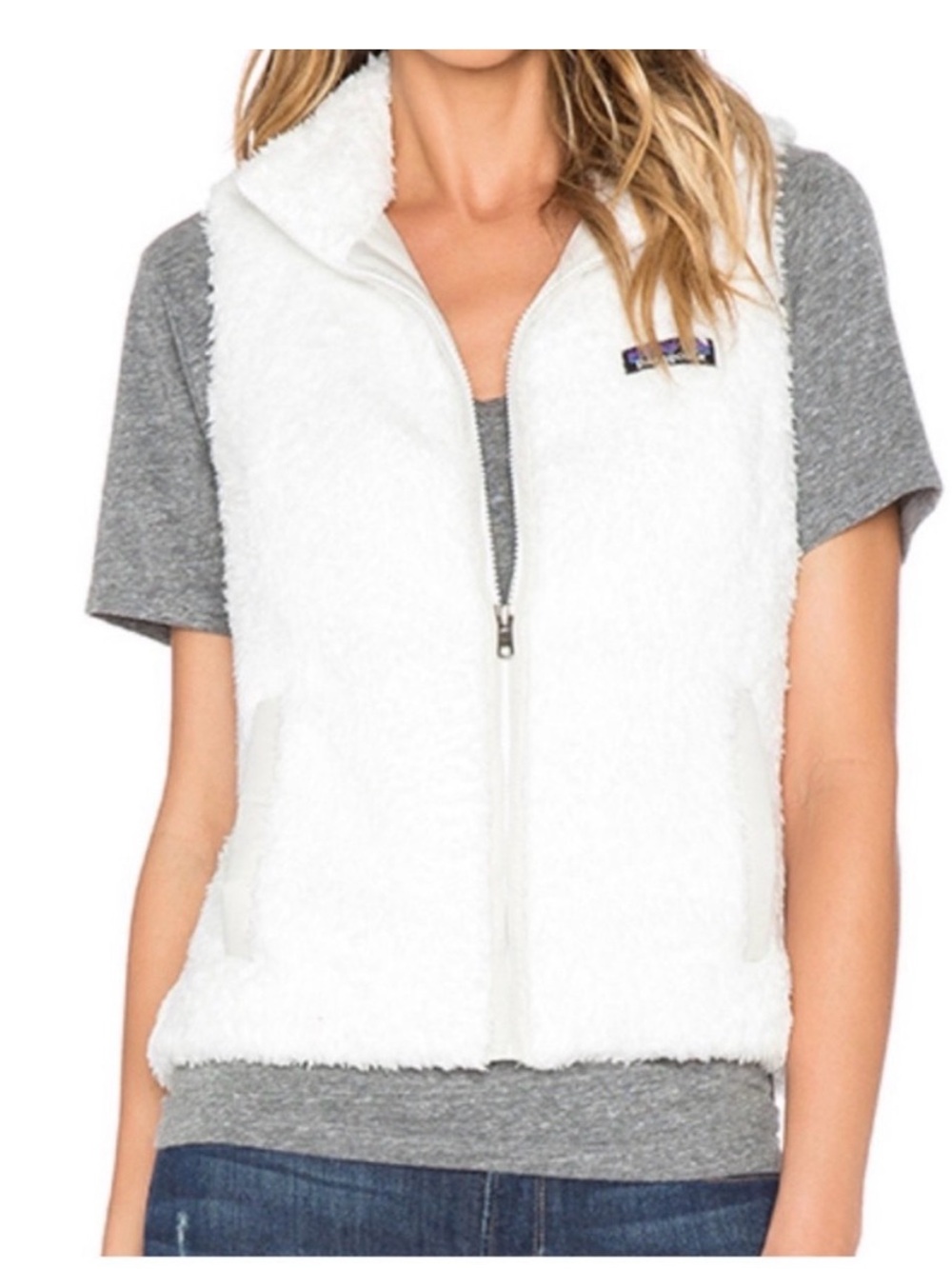 Patagonia Los Gatos Women’s White Fleece Zip-Up Vest